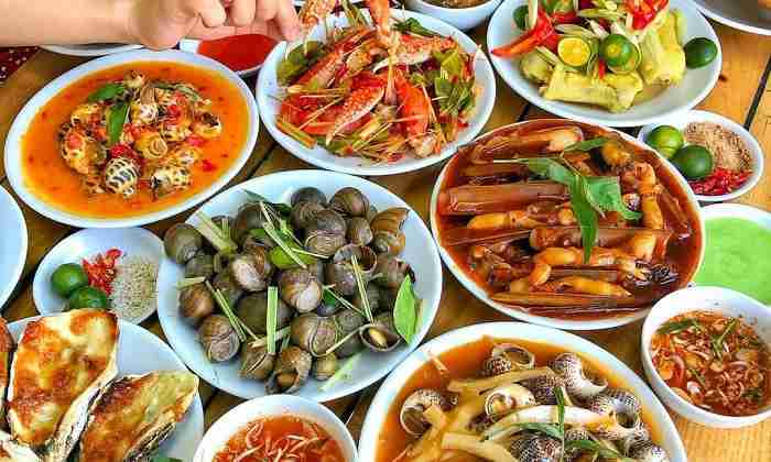 Nâng mũi ăn ốc được không