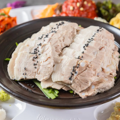 Pork Jowl Bossam Giant Platter Set
