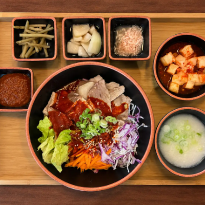 Jeju-Style Spicy Mixed Noodle Set
